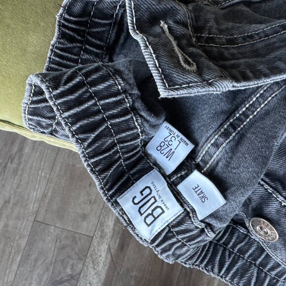 BDG Urban Outfitters Slate Grey Cargo Jeans W28 Straight Leg Vintage Y2K Utility - Picture 3 of 4